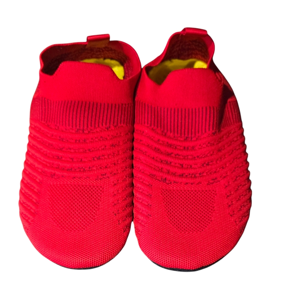 Unisex Ultra-Comfort Lightweight House Slippers | Size 8 - 8.5 | Red